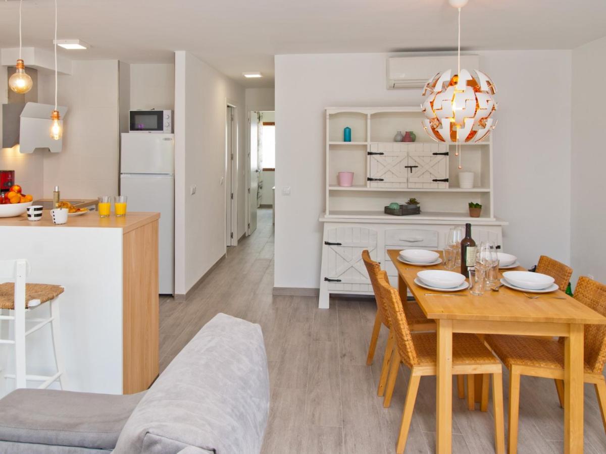 Mar Del Plata In Apartment Alcudia (Mallorca)